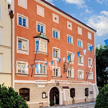 Altstadt- Und Businesshotel Pfaubraeu - Brauereigasthof - Fruehstuecksbuffet - Kostenfreie Radgarage - Hunde Willkommen Trostberg an der Alz Esterno foto